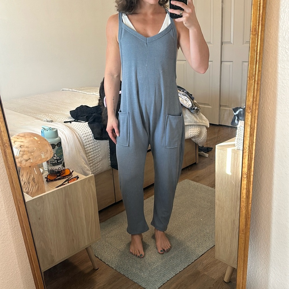 Tank top jumpsuit waffle fabric size small blue